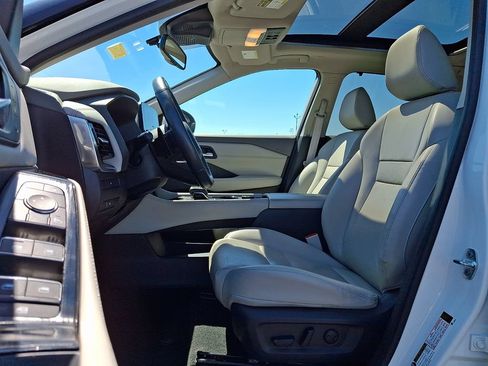 Certified 2023 Nissan Rogue SL w/ SL Premium Package AWD/4WD image 13
