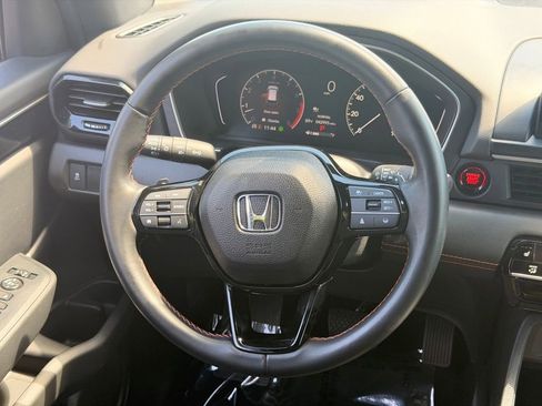 Used 2025 Honda Pilot Sport image 20