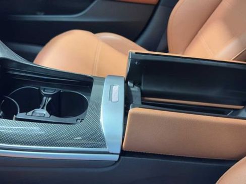 Used 2023 Mercedes-Benz C 300 C 300 image 24