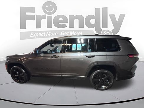 Used 2023 Jeep Grand Cherokee L Laredo image 8