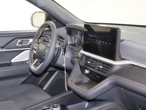 New 2026 Ford Explorer Tremor w/ Tremor Ultimate Package AWD/4WD image 30