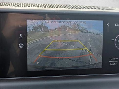 Used 2025 Kia Seltos S image 14