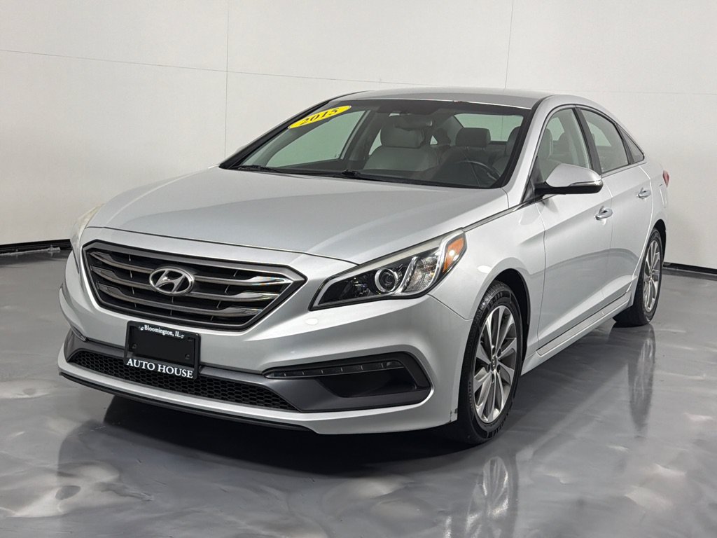 Used 2015 Hyundai Sonata Sport w/ Option Group 03 FWD image 9