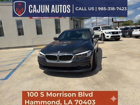 Used 2017 BMW 530i image 2