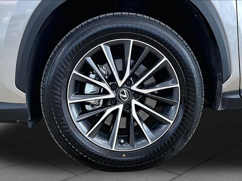Used 2024 Lexus NX 350 AWD image 11