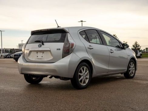 Used 2012 Toyota Prius C Three FWD image 7
