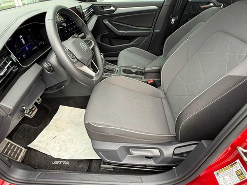 Certified 2026 Volkswagen Jetta Sport FWD image 13