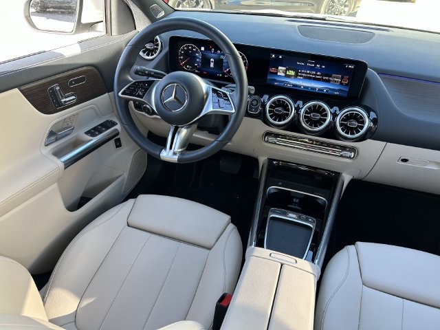 Used 2026 Mercedes-Benz GLA 250 4MATIC image 16
