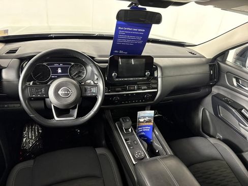 Used 2022 Nissan Pathfinder SV AWD/4WD image 26
