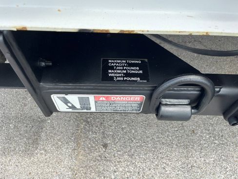 Used 2014 RAM 5500 Tradesman w/ Power Accessory Group image 18