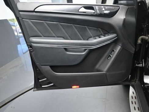 Used 2018 Mercedes-Benz GLS 63 AMG 4MATIC image 20