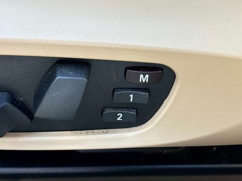 Used 2015 BMW X1 sDrive28i RWD image 24