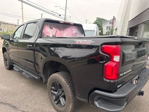 Used 2022 Chevrolet Silverado 1500 Custom Trail Boss AWD/4WD image 8
