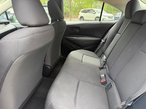 Used 2024 Toyota Corolla LE FWD image 11