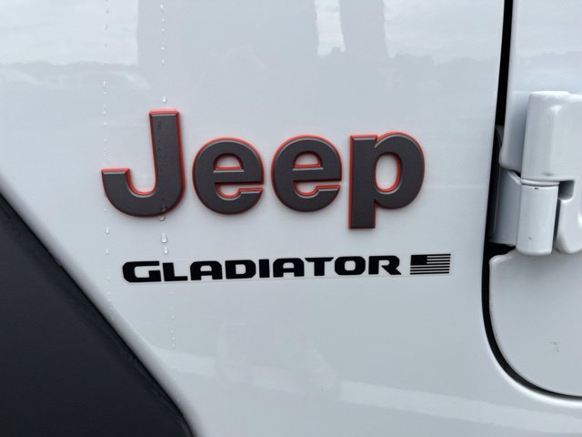 New 2026 Jeep Gladiator Mojave AWD/4WD image 11
