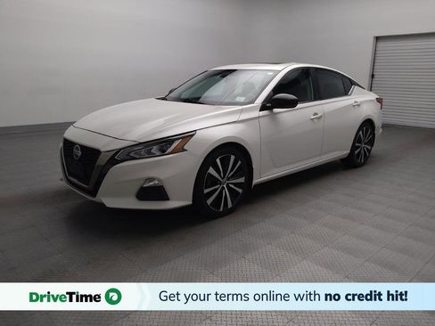 Used 2020 Nissan Altima 2.5 SR w/ Premium Package image 1