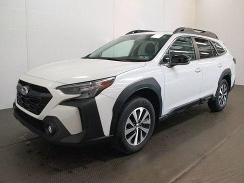 Used 2024 Subaru Outback Premium w/ Popular Package #1A AWD/4WD image 8