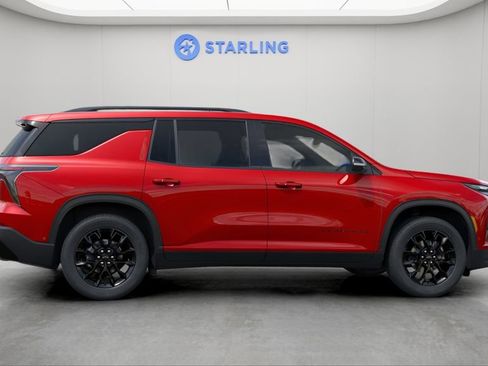 New 2026 Chevrolet Traverse LT w/ Enhanced Driving Package FWD image 6