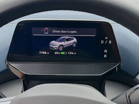 Certified 2025 Volkswagen ID.4 Pro S w/ ID.4 Black Package image 11