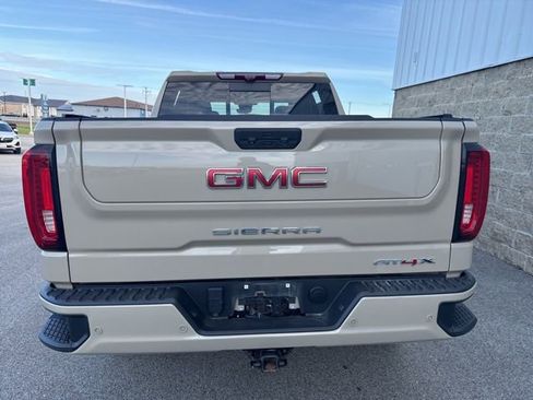 Used 2023 GMC Sierra 1500 AT4X image 6