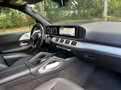 Used 2024 Mercedes-Benz GLE 450e 4MATIC image 14