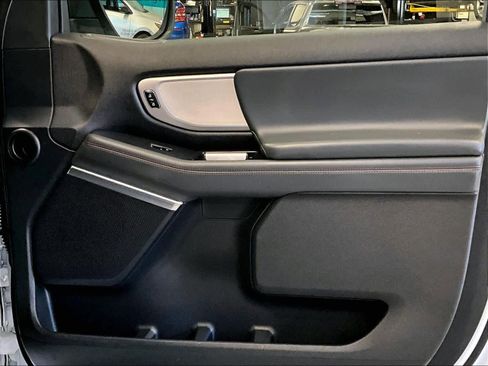 Used 2025 Ford Expedition Max Active image 12