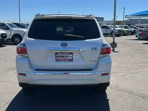 Used 2012 Toyota Highlander Limited AWD/4WD image 4