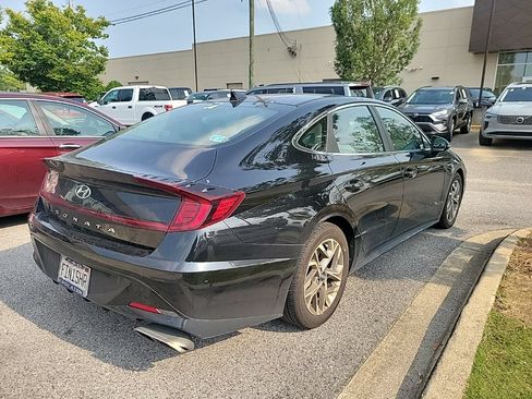 Used 2021 Hyundai Sonata SEL FWD image 3