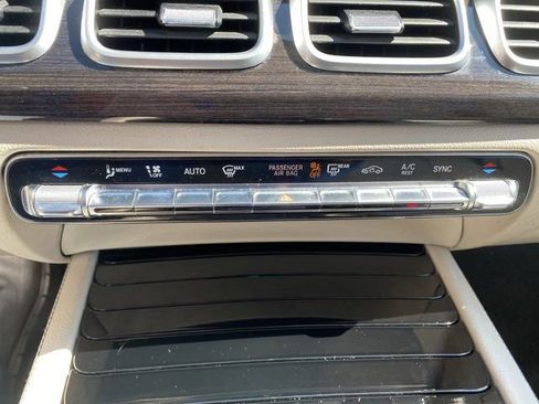 Used 2020 Mercedes-Benz GLE 350 image 24