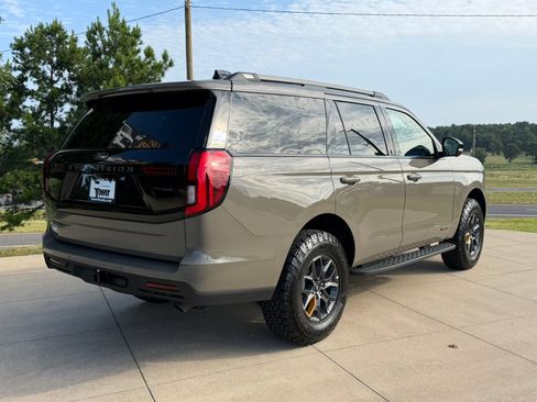 Used 2026 Ford Expedition Tremor AWD/4WD image 6
