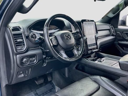 Used 2022 RAM 1500 Limited AWD/4WD image 9