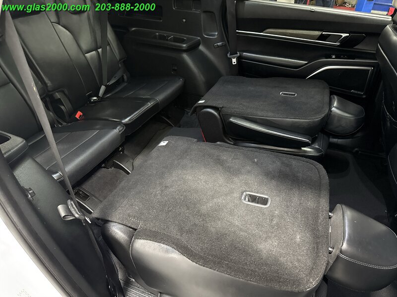 Used 2022 Kia Telluride SX w/ SX Prestige Package AWD/4WD image 10