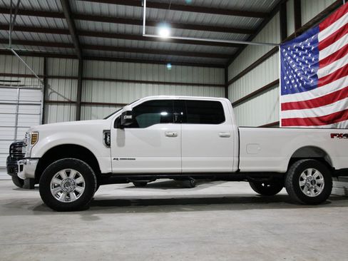 Used 2019 Ford F350 Lariat w/ Lariat Ultimate Package AWD/4WD image 5