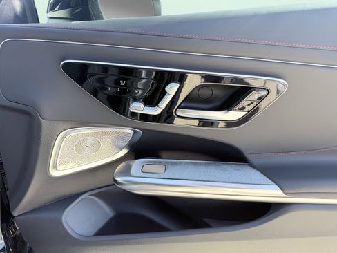 Used 2025 Mercedes-Benz CLE 53 AMG 4MATIC Coupe image 36