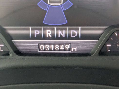 Used 2022 RAM 1500 Big Horn AWD/4WD image 32