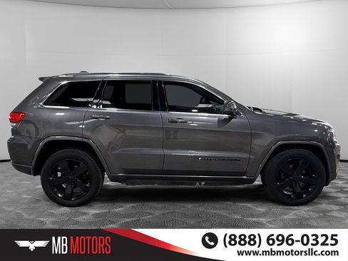 Used 2014 Jeep Grand Cherokee Altitude AWD/4WD image 2