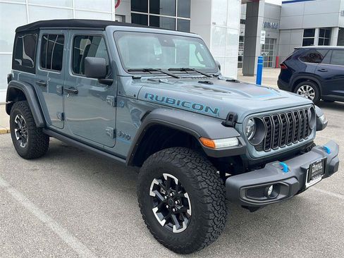 Used 2024 Jeep Wrangler Unlimited Rubicon 4xe AWD/4WD image 19