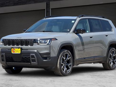 New 2026 Jeep Cherokee Overland w/ Trailer Tow Group AWD/4WD image 9