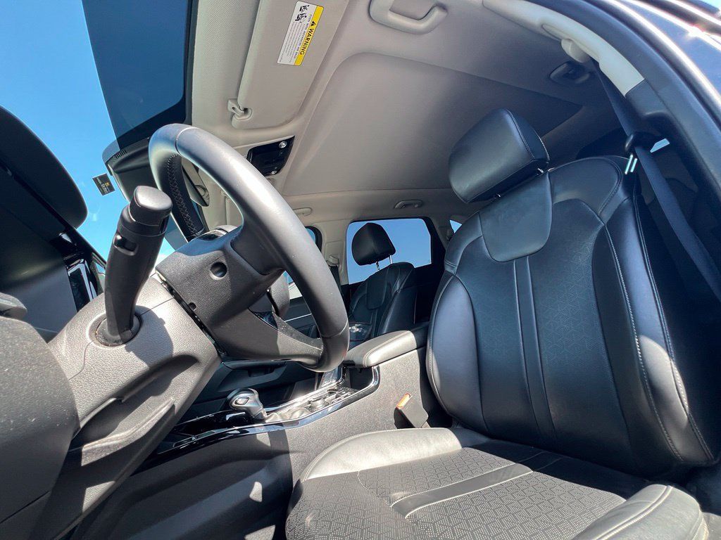 Certified 2023 Kia Sorento SX AWD/4WD image 11