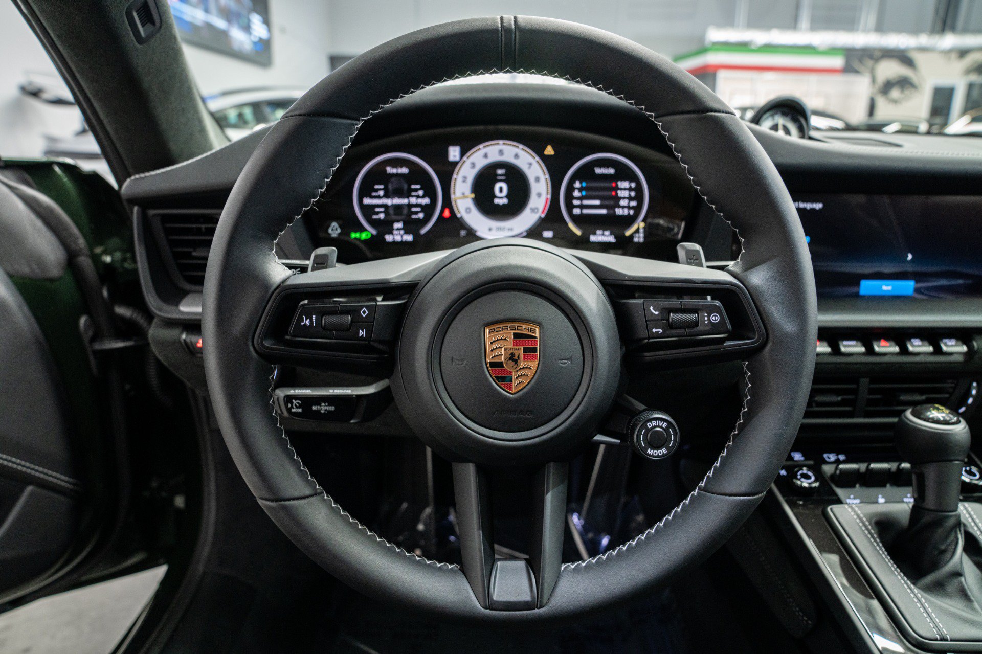 Used 2026 Porsche 911 GT3 RWD image 14