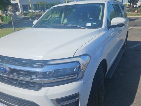 Used 2023 Ford Expedition Max Limited AWD/4WD image 1
