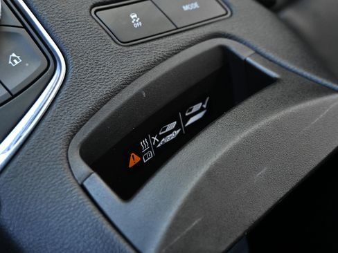 Used 2020 Cadillac XT6 Premium Luxury image 22