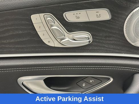 Used 2018 Mercedes-Benz E 300 image 12