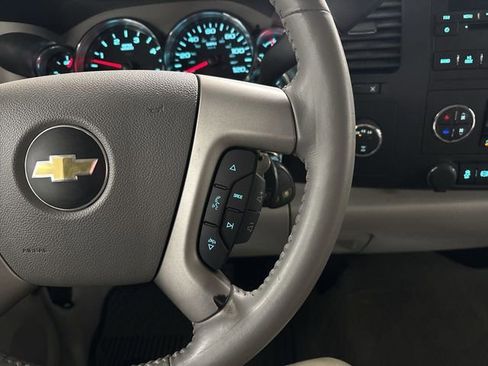 Used 2013 Chevrolet Silverado 2500 LT w/ Interior Plus Package image 36