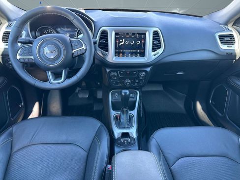 Used 2021 Jeep Compass Latitude w/ Sun and Sound Group image 14