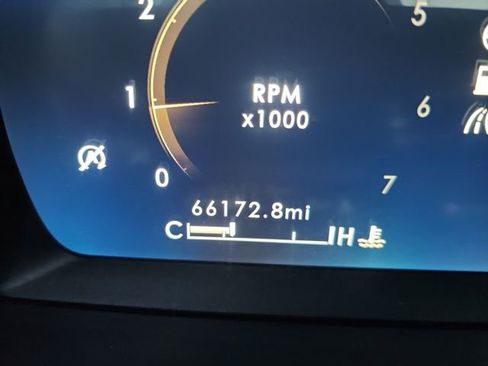 Used 2022 Lincoln Corsair Reserve image 21