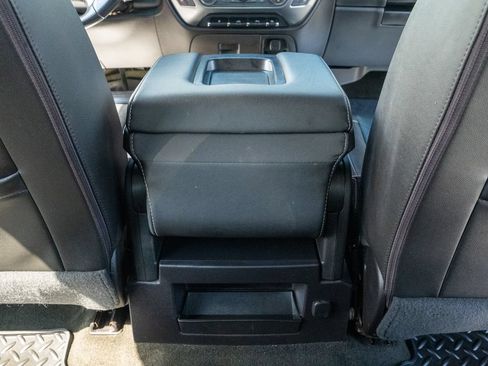 Used 2016 Chevrolet Silverado 2500 LT w/ Midnight Edition AWD/4WD image 22