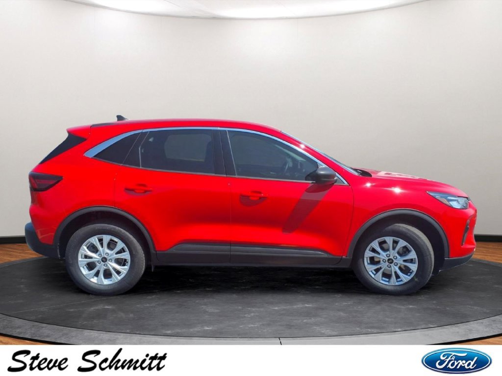 Used 2024 Ford Escape Active AWD/4WD image 26