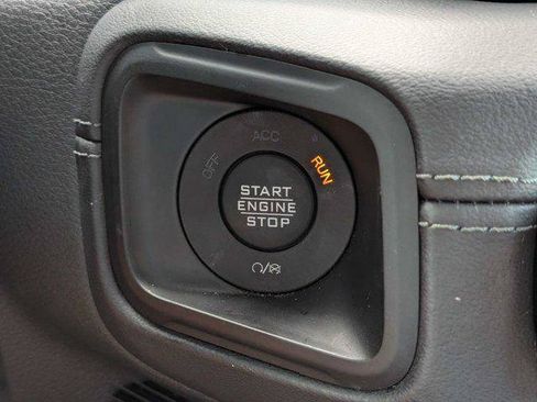 Certified 2025 Jeep Wrangler Unlimited Sahara AWD/4WD image 30