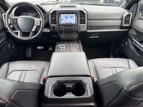 Used 2021 Ford Expedition Limited RWD image 12